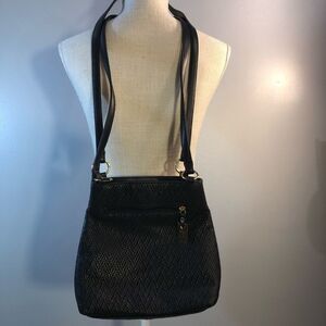 Cee Klein Black Leather Basket Weave Chevron Shoulder Purse EUC